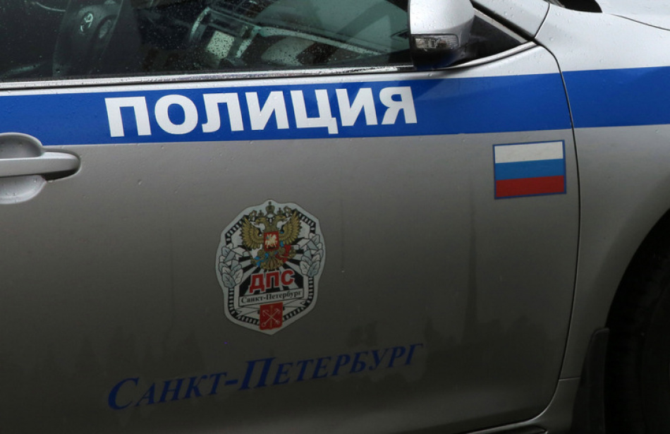 На автодороге «Кола» произошло ДТП с четырьмя пострадавшими